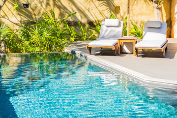Piscine en détente
